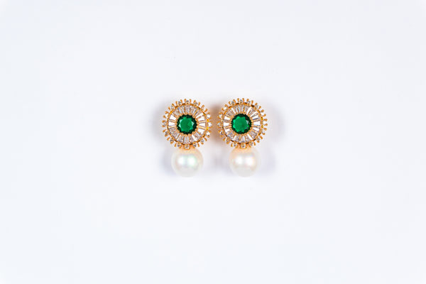 Lustre Halo Pearl Drops